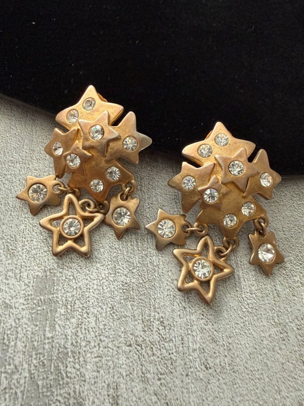 Vintage Bijoux Designs Star Rhinestone Gold-Tone Clip-On Dangle Earrings 80's